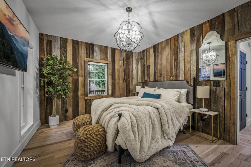 One of the Smoky Mountains' premier luxury short-term rental - photo 21