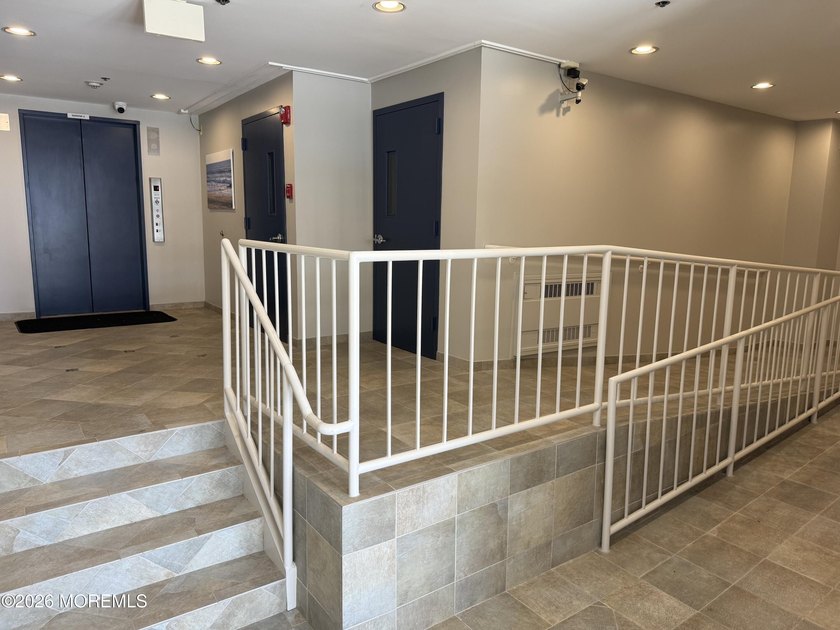 Rare opportunity to own this gorgeous oceanfront/ocean view - photo 44