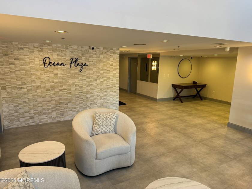 Rare opportunity to own this gorgeous oceanfront/ocean view - photo 50