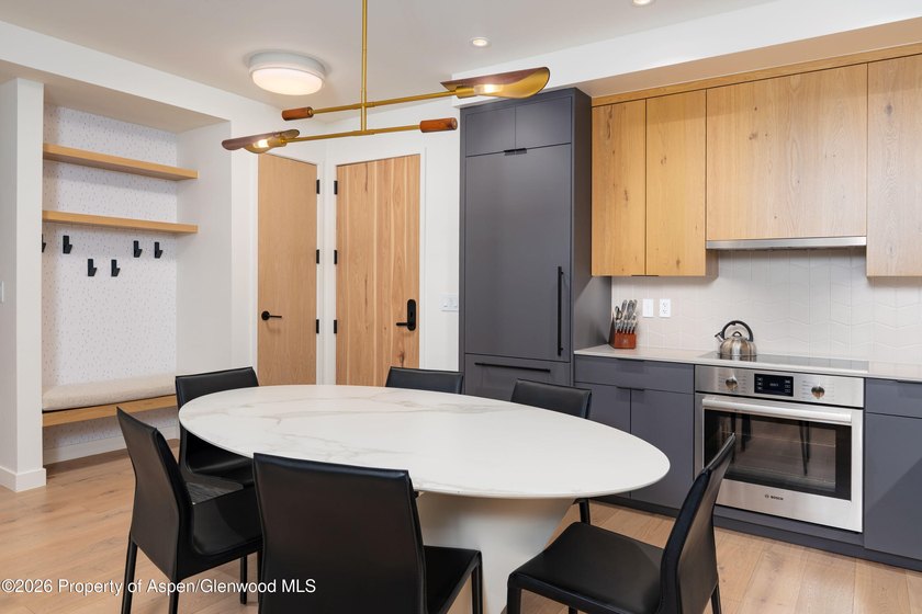 Electric Pass Lodge Residence 503, a pristine 2-bed/2-bath condo - photo 3