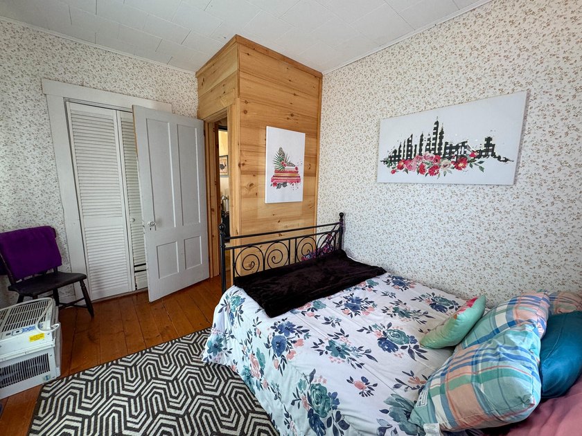 Beautiful 4-bedroom 1.5 bath home close to ATV trails. If you've - photo 23