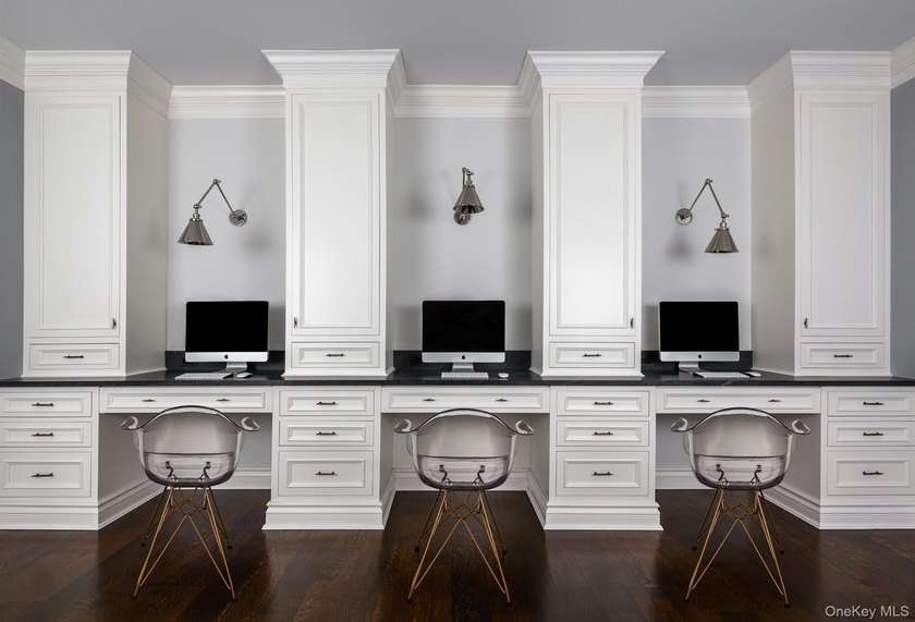 This Extraordinary Custom-Built Residence Represents A Rare - photo 30