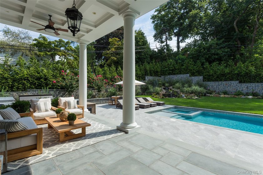 This Extraordinary Custom-Built Residence Represents A Rare - photo 39