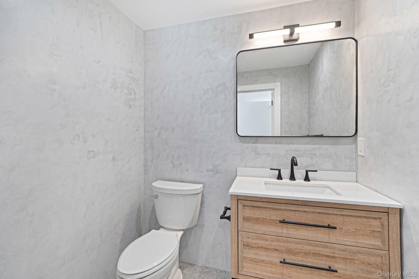 Welcome to 80A Springville Road, Hampton Bays ! This beautiful - photo 14