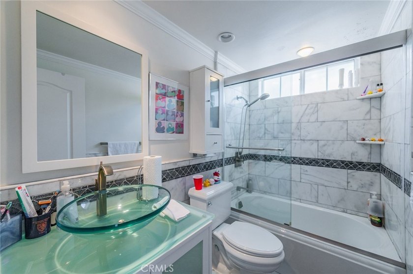 Hidden Gem for your Life-Style! Move-in Ready. Unobstructed view - photo 43