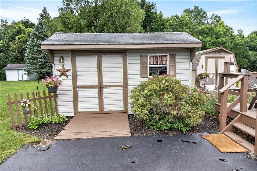 Country Roads Take Me Home! Welcome home to this charming 1,170 - photo 9