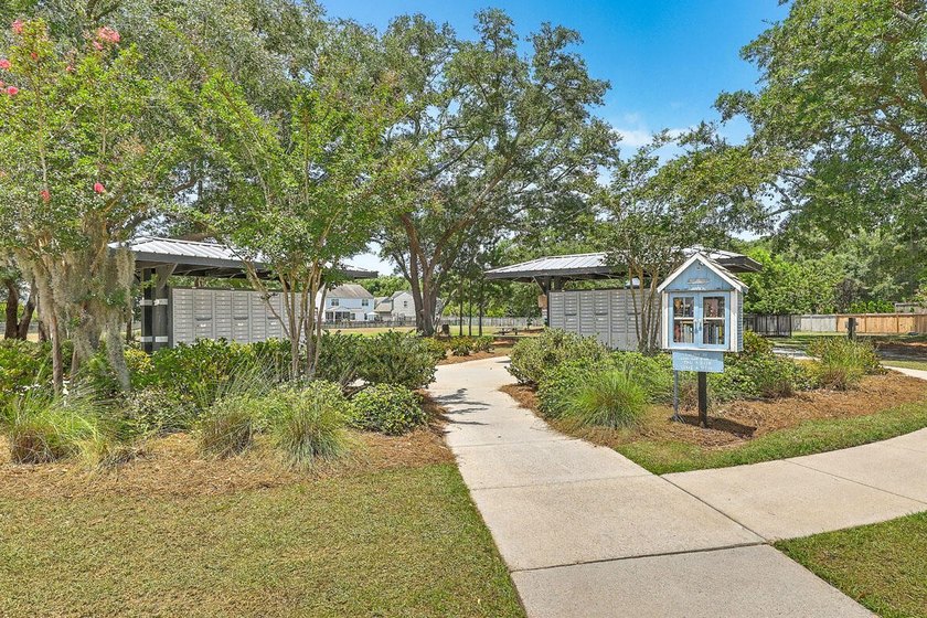 Welcome to the Oakfield neighborhood on Johns Island. Located - photo 31