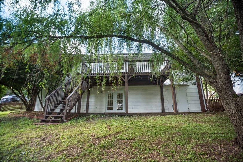 Welcome to Lake Road Estates! This spacious two-story home - photo 47