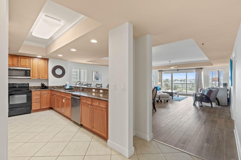 Rare find! Deeded beach access and a private marina waterfront - photo 9