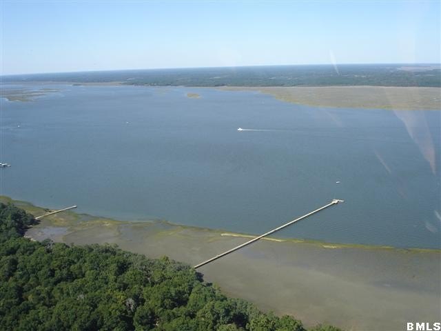 The only waterfront homesite available in Sommerset Point - photo 2