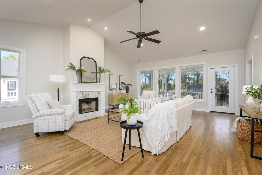Welcome to this thoughtfully designed Lowcountry cottage - photo 9