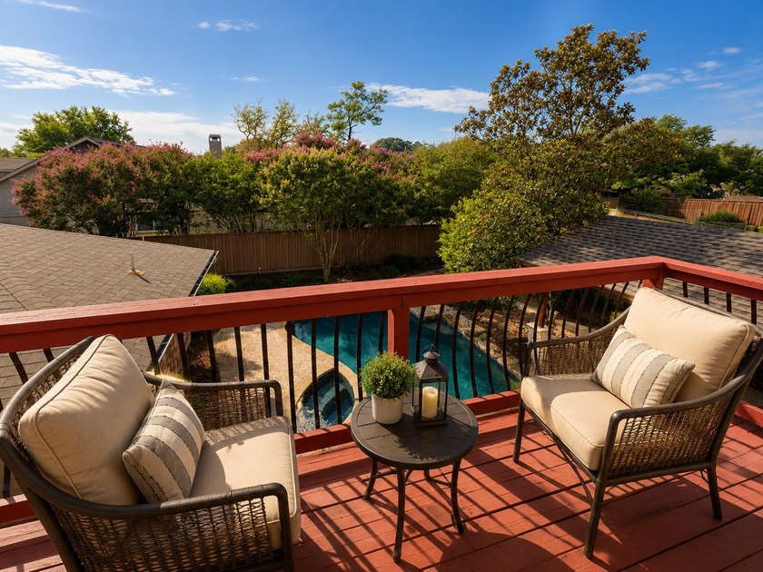 Beautiful 1.5-story home in the desired Canyon Creek subdivision - photo 12