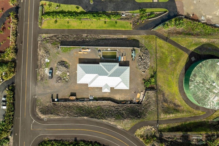 Set on a full acre at ~1,200 feet of comfortable elevation, this - photo 13