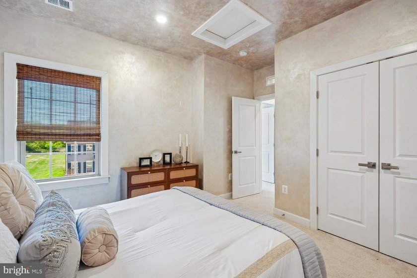 Opportunity is knocking ! The seller is offering $10,000 toward - photo 29