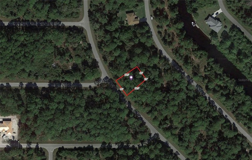 Great property for sale in Port Charlotte, that is conveniently - photo 2