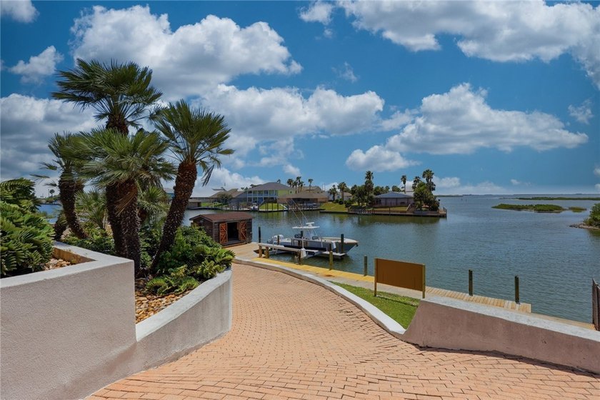 OPEN HOUSE ALERT: SAT 7/18: 1PM-4PM: SUN 7/19: 1PM-4PM - photo 14