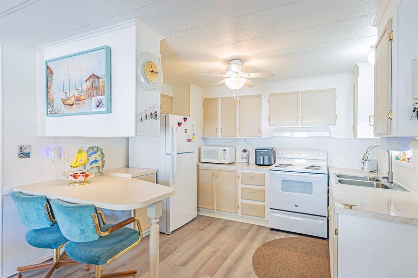 Video Tour Available. This park accepts an 80/20 split with a - photo 12