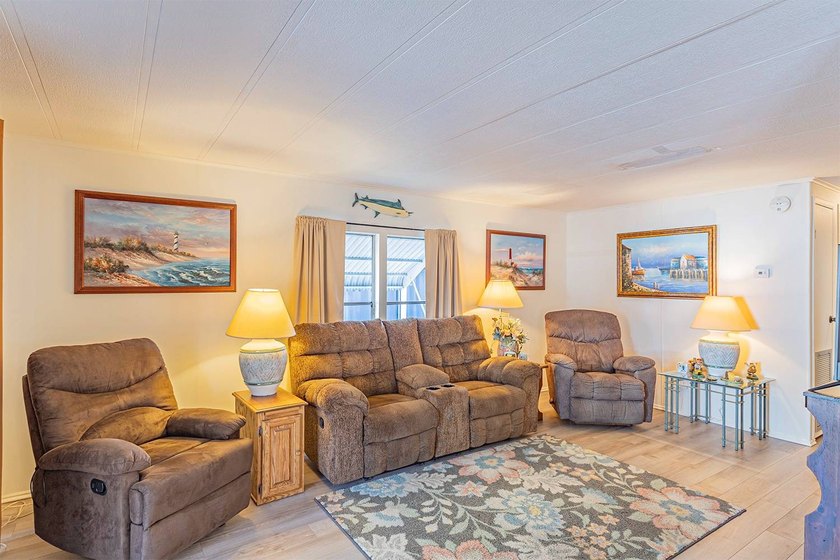 Video Tour Available. This park accepts an 80/20 split with a - photo 21