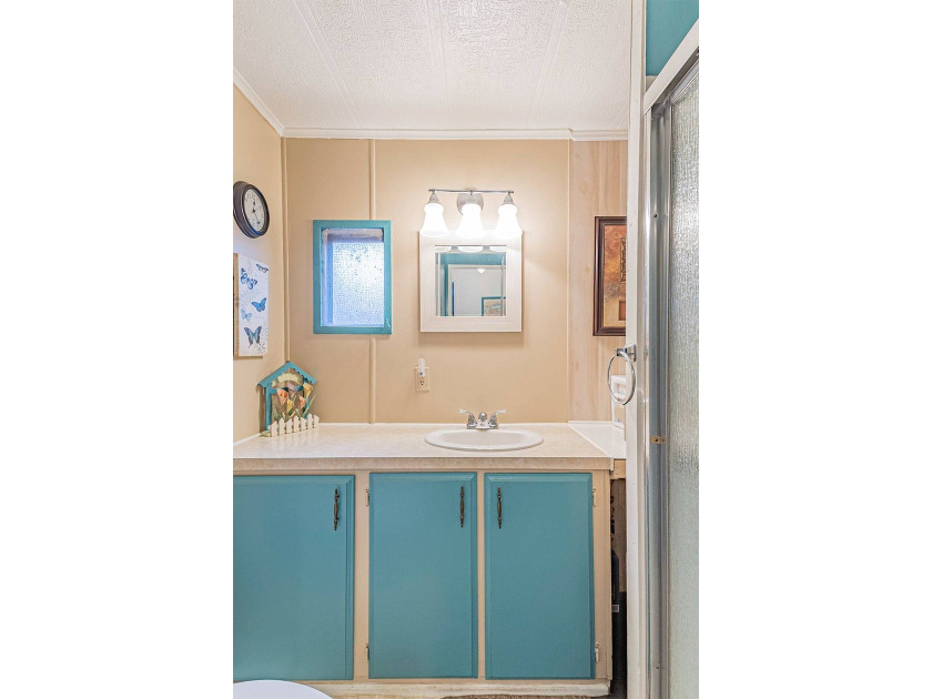 Video Tour Available. This park accepts an 80/20 split with a - photo 31