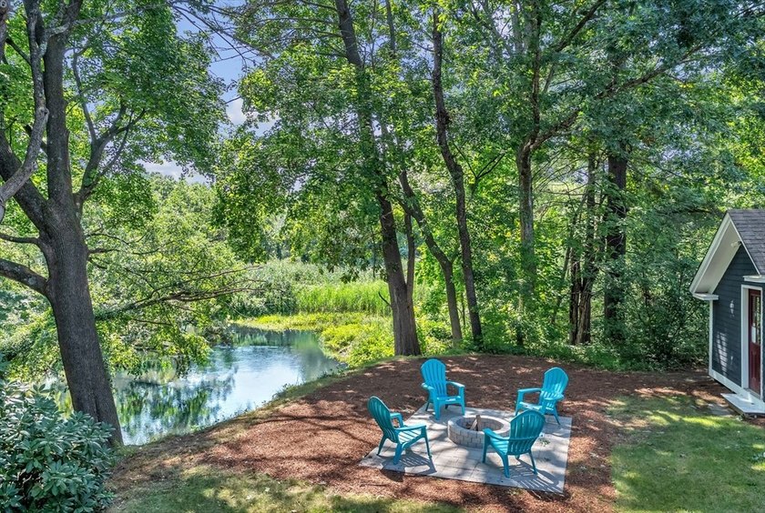 Enjoy your morning coffee with stunning views of the Charles - photo 39