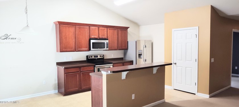 Don't miss this one a 3.625 Assumable VA Loan on the Best Value - photo 6