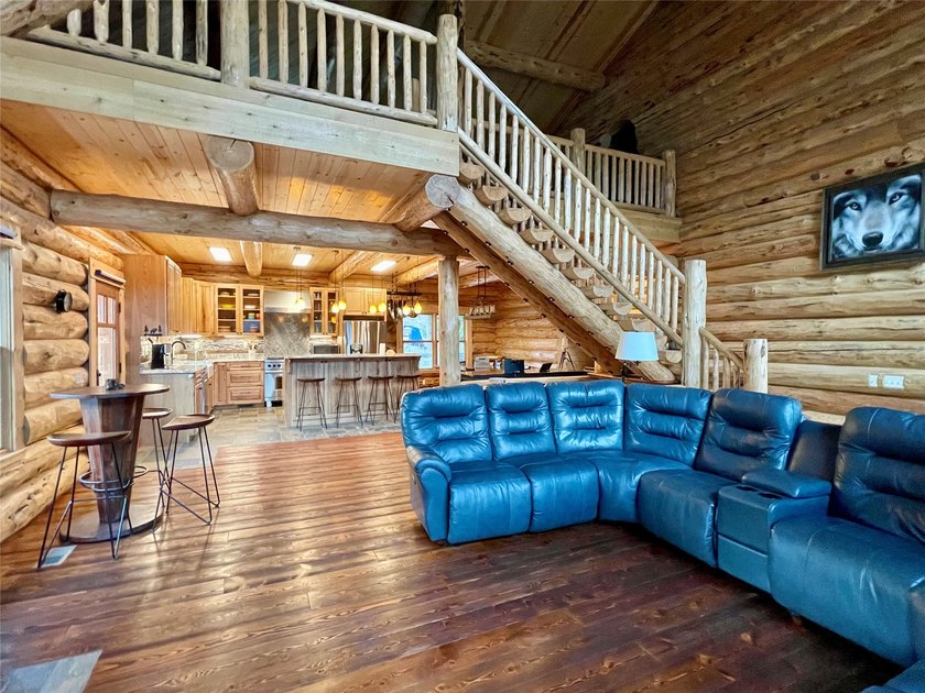 Capture the Montana dream with this stunning, hand-hewn log home - photo 12