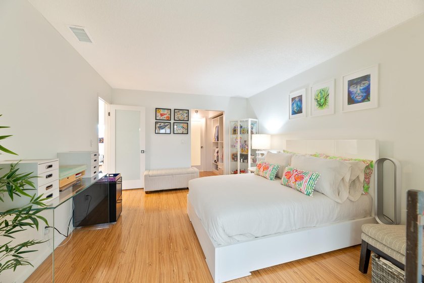 FABULOUS LOCATION IN THE SOUGHT-AFTER 55+ VILLAGES OF ORIOLE - photo 13