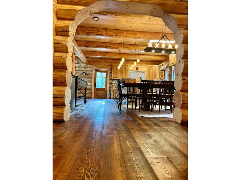 Capture the Montana dream with this stunning, hand-hewn log home - photo 29