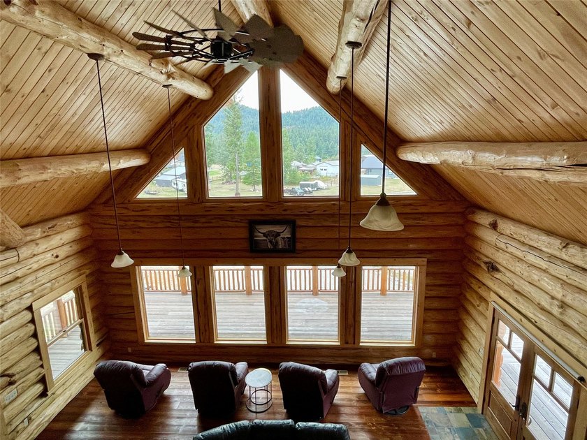 Capture the Montana dream with this stunning, hand-hewn log home - photo 33