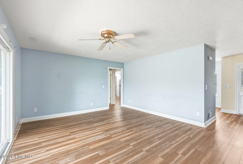 Welcome to this spacious 3-bedroom, 2-bath ranch home in the - photo 19