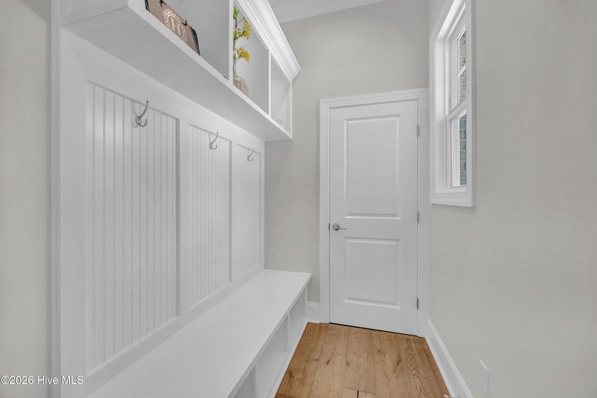 Estate-Style Living in the Exclusive Gated Community of Beasley - photo 22