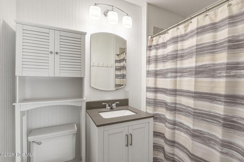 Welcome to this spacious 3-bedroom, 2-bath ranch home in the - photo 27