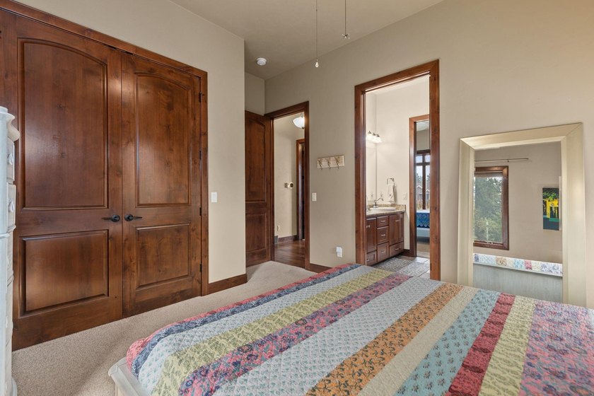 Custom Ranch home in West Neenah. Nearly half an acre of - photo 44