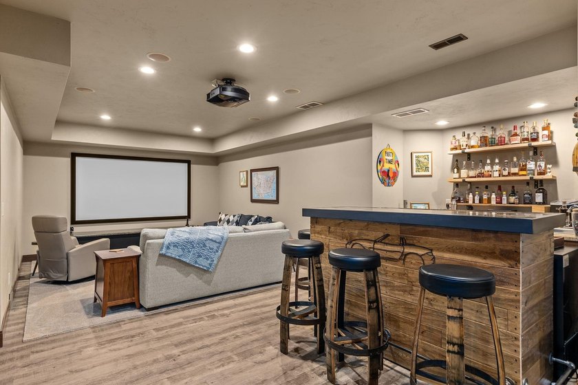 Custom Ranch home in West Neenah. Nearly half an acre of - photo 49