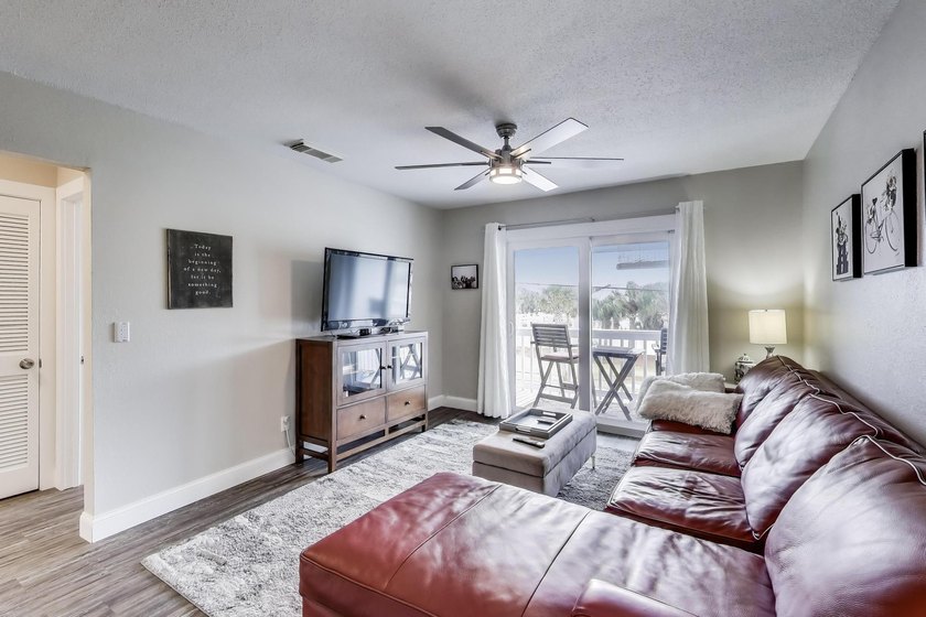 Canal Place Phase II is centrally located on Holiday Isle, it's - photo 3