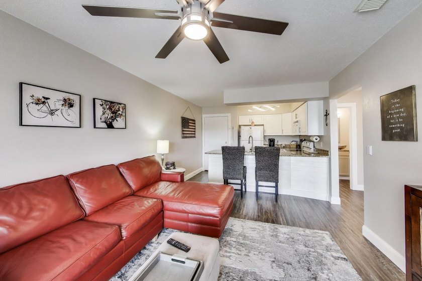 Canal Place Phase II is centrally located on Holiday Isle, it's - photo 4