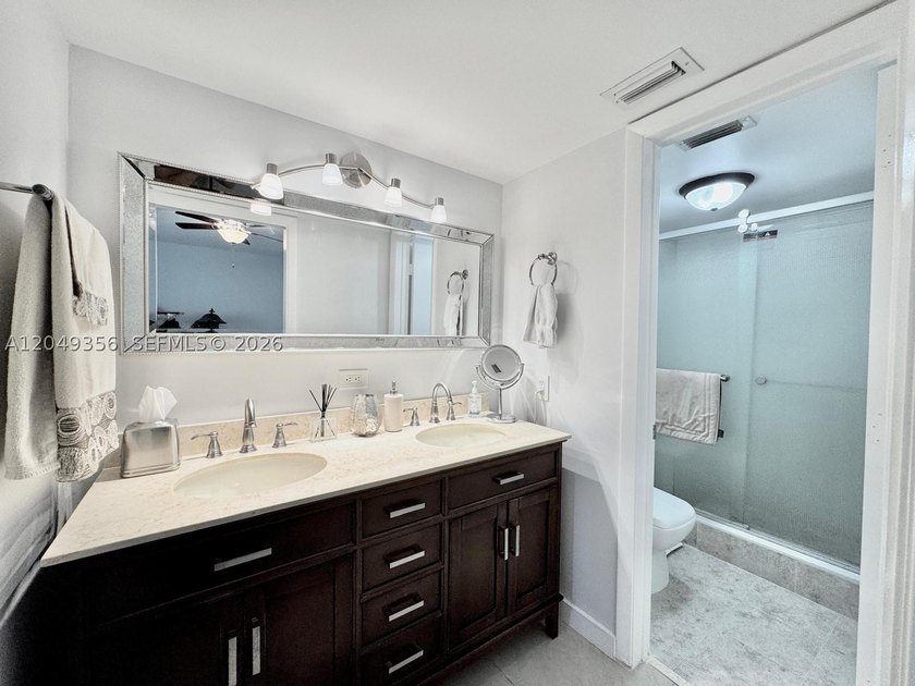 Beautifully Updated &amp; Move-In Ready! Welcome to this spacious - photo 14