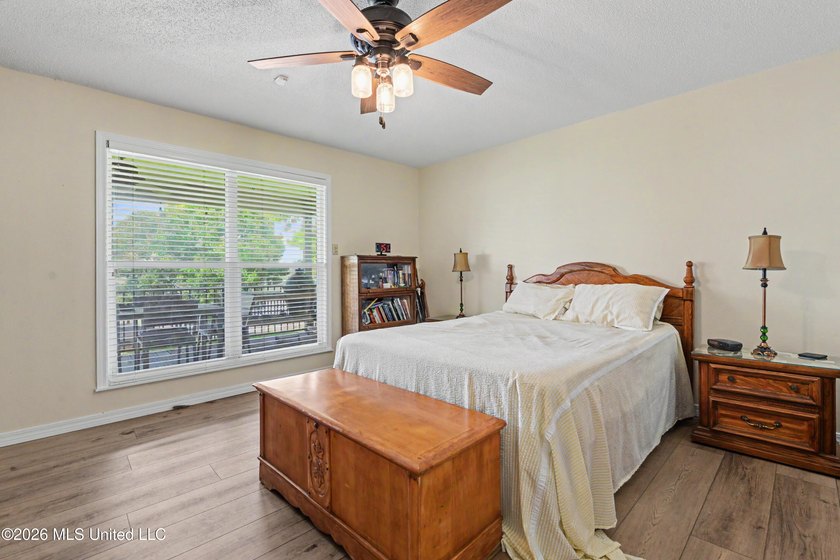 Beautiful Deep Waterfront home with a large pier and covered - photo 16