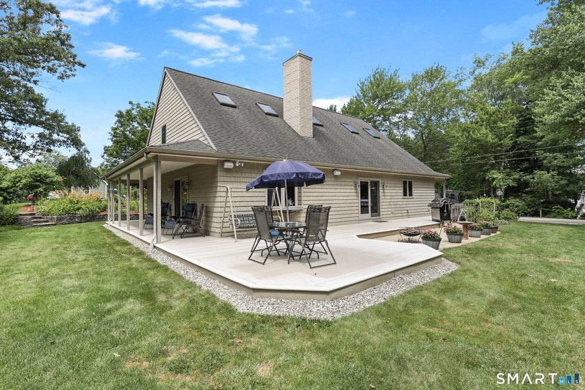 Enjoy Lake Living in Woodstock's Quiet Corner at Quasset Lake! - photo 3