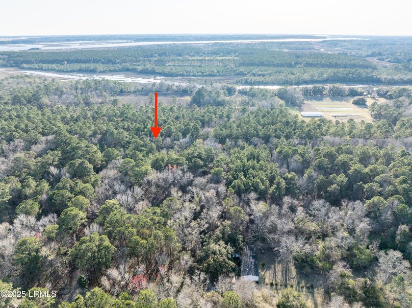 If you are looking for a large private seclude acreage, I have - photo 11