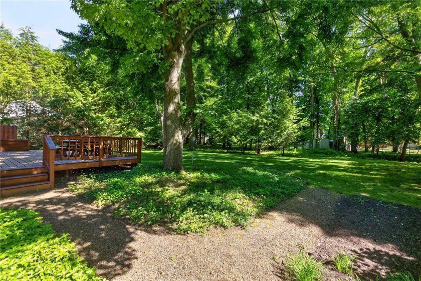 FIRST TIME ON THE MARKET - 1111 Everwild View is a beautiful - photo 22