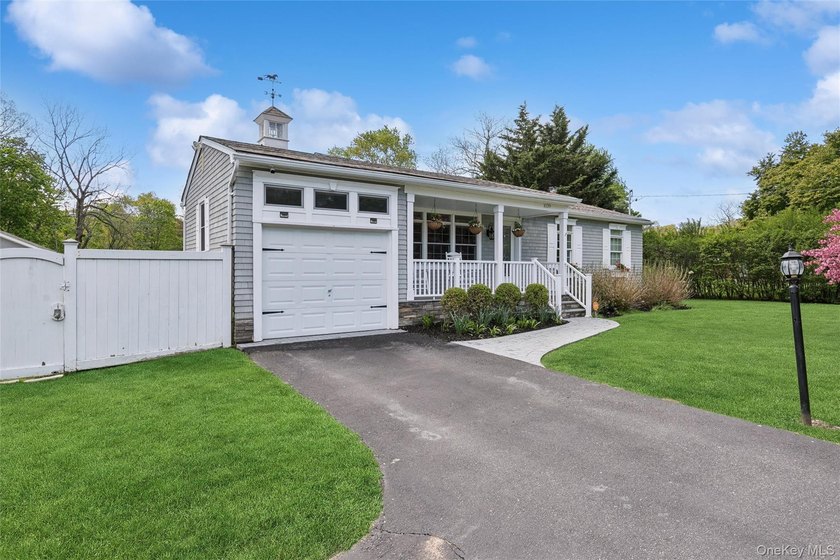 Horse Property: Wonderfully updated and open floor plan ranch - photo 2