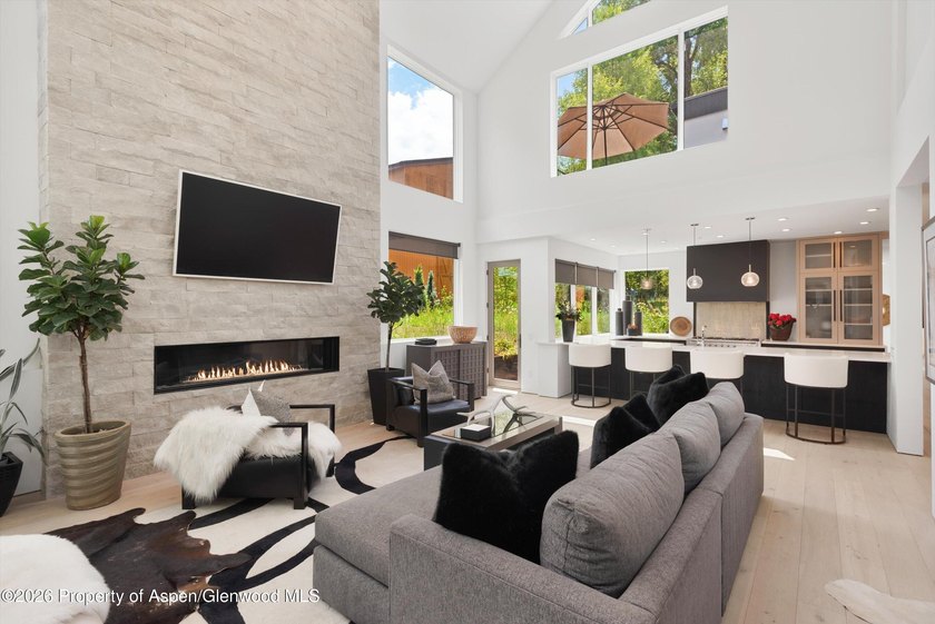 Discover ultimate luxury in this newly built home in Aspen's - photo 9