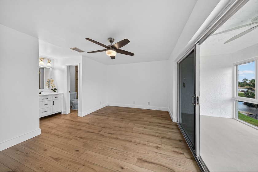 THIS IS IT! Completely upgraded and renovated 2 bedroom, 2 bath - photo 25