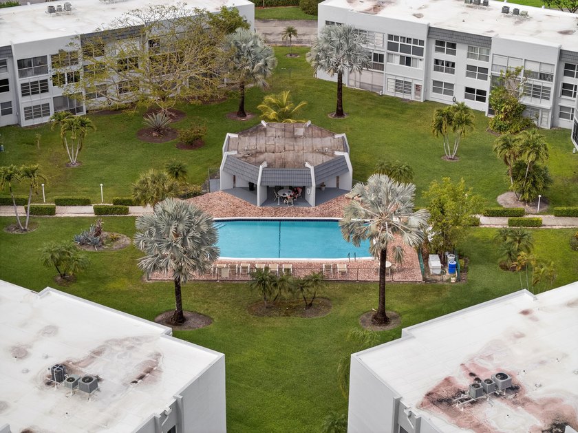THIS IS IT! Completely upgraded and renovated 2 bedroom, 2 bath - photo 41