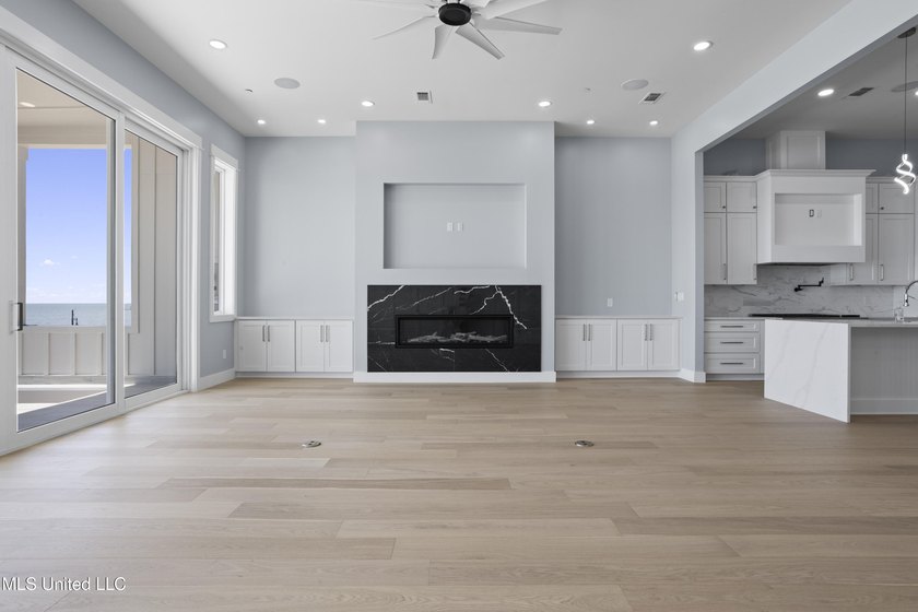 Introducing the First Sand Beach Homes in Biloxi, offering a - photo 7