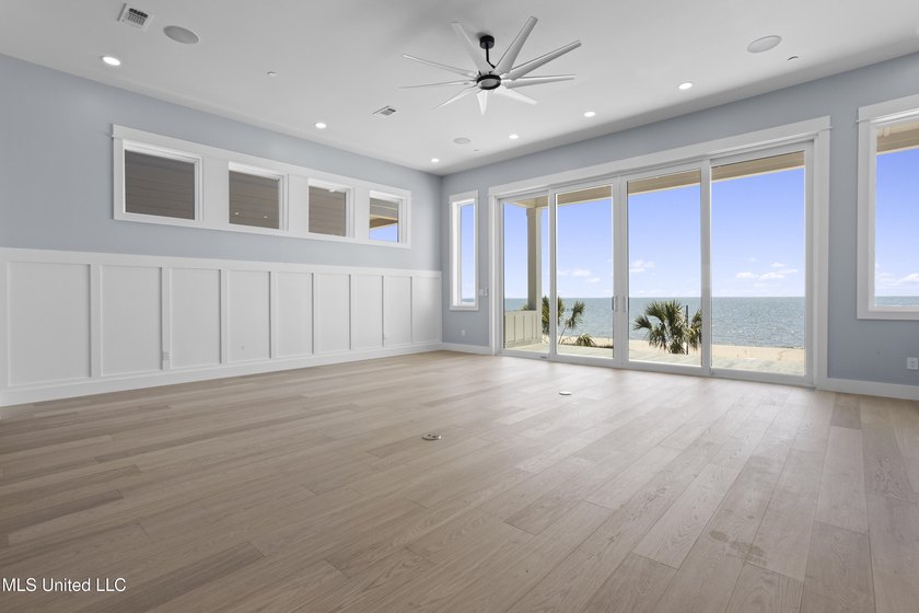 Introducing the First Sand Beach Homes in Biloxi, offering a - photo 9