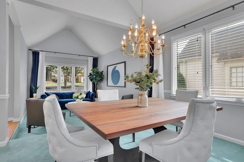Stunning, 4BR/2BA move-in ready ranch in Roswell's highly - photo 16