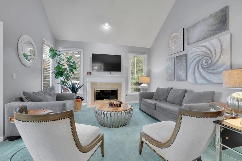 Stunning, 4BR/2BA move-in ready ranch in Roswell's highly - photo 20