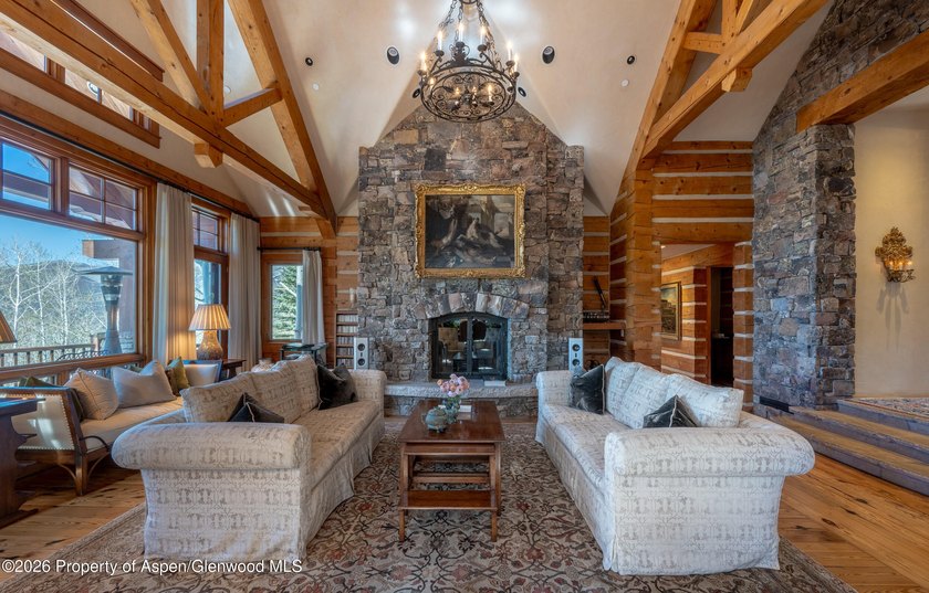 Experience exceptional mountain living in this 9,173 sqft ski-in - photo 5